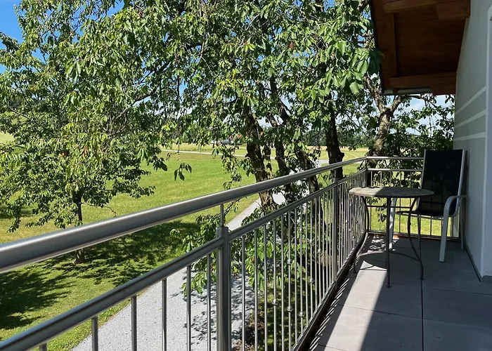 Kaltenleitner * Weissenkirchen im Attergau