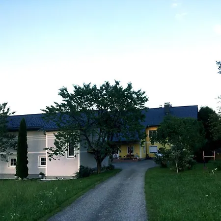 Kaltenleitner Weissenkirchen im Attergau